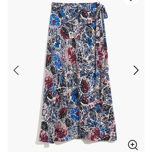 NWT Madewell Cover-up Wrap Skirt in Dutch Garden